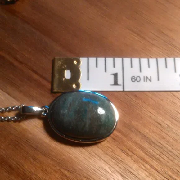 Green Aventurine Stainless Steel Pendant Necklace - Picture 5 of 12